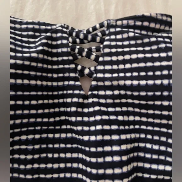 Hollister Swimsuit one piece for women - Picture 6 of 16